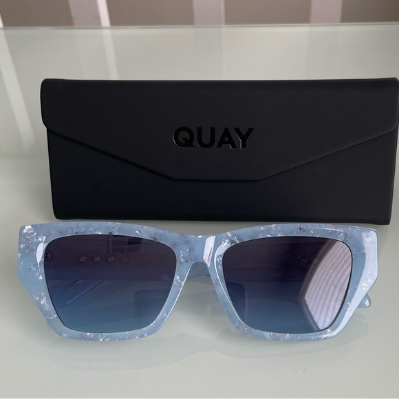NWT QUAY Limited Edition No Apologies Sunglasses - Picture 8 of 11